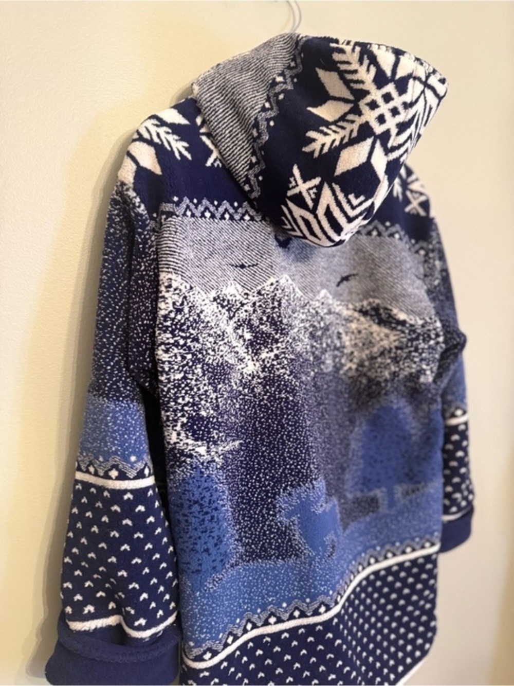 Vintage Northern Reflections Fleece Hooded Jacket - Small | Blue Winter Scene